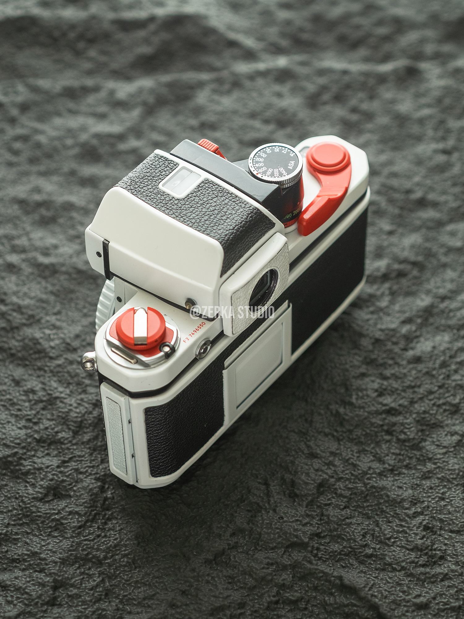 Nikon-F2 【Crimson Ash】