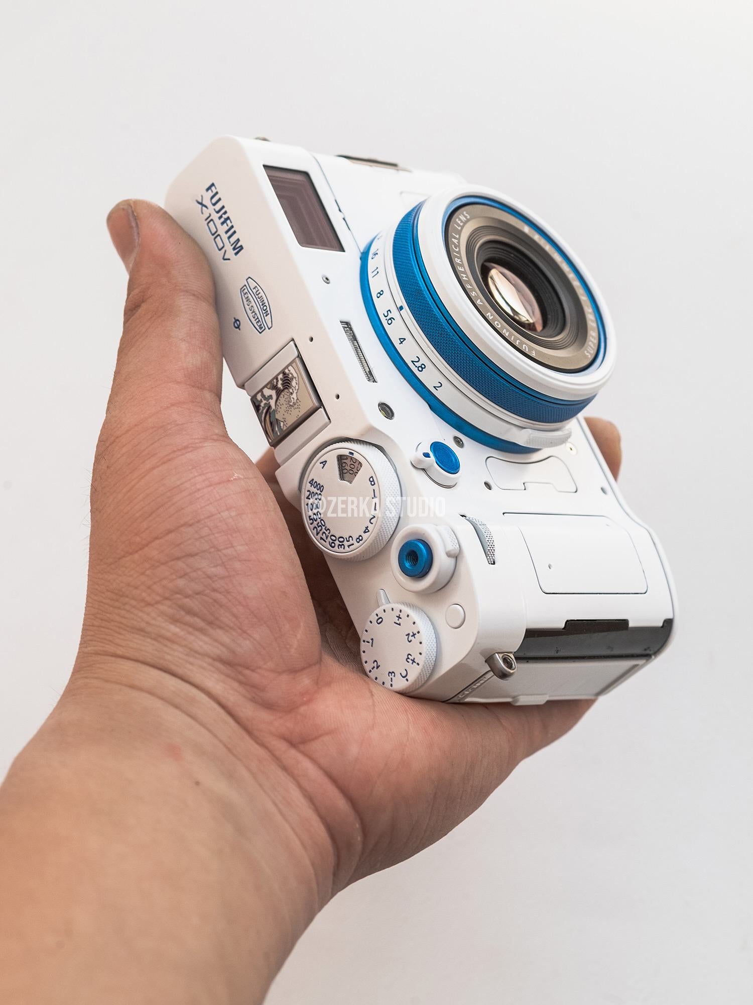 Fujifilm X100V 【Arctic Wave】