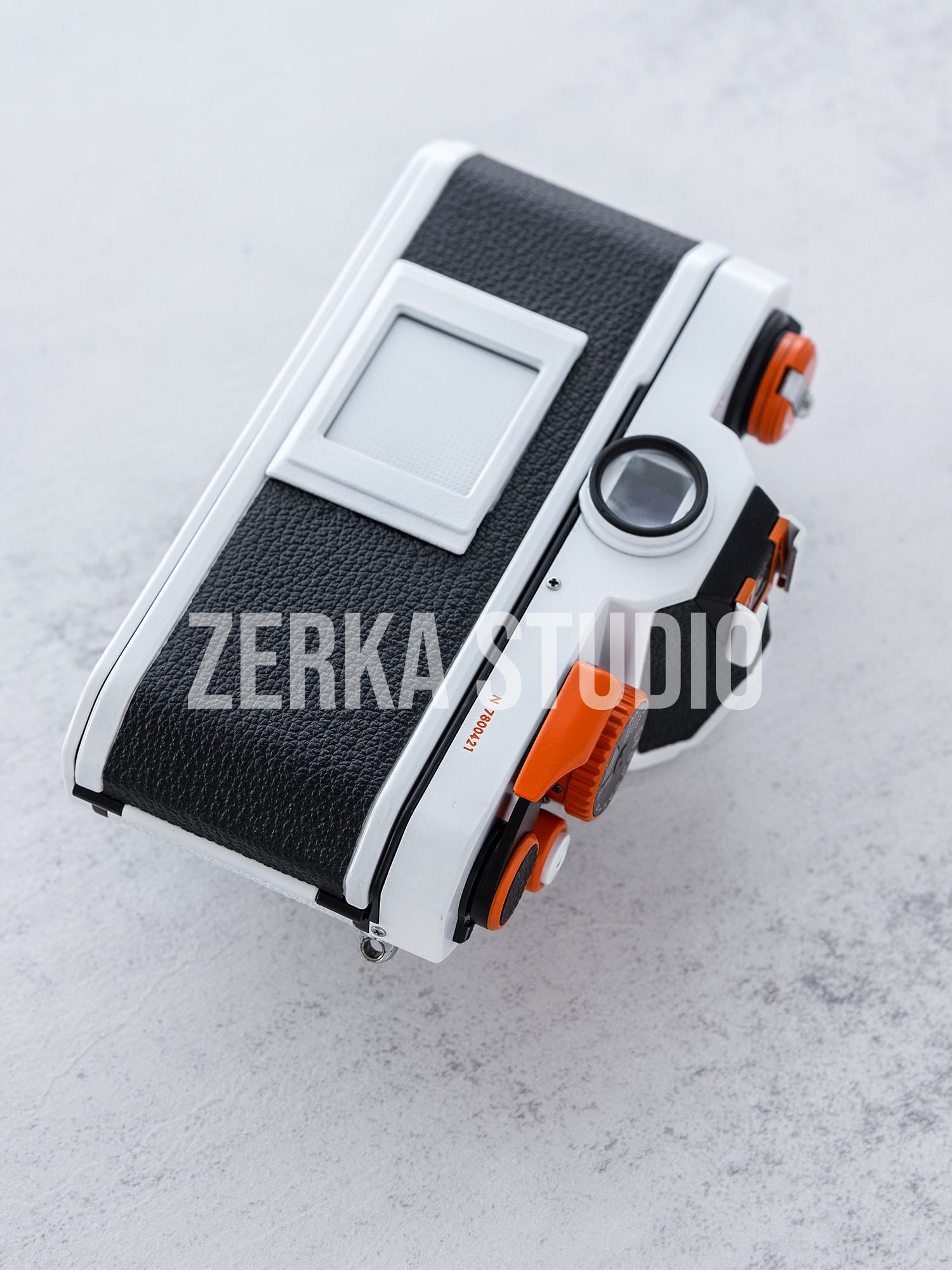 Nikon-FM2 w/ 50mm f/1.4 Lens【Polar Blaze】