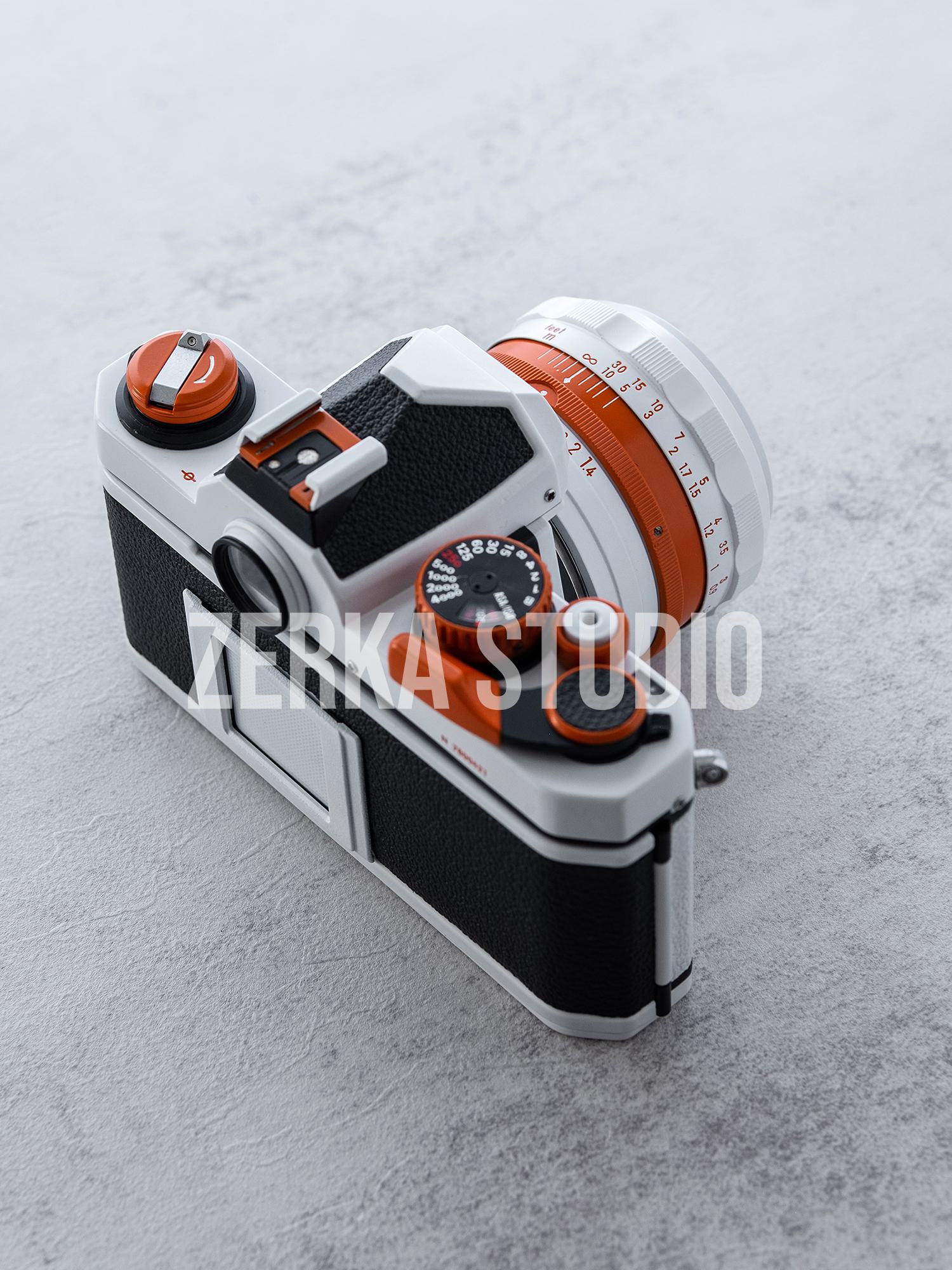 Nikon-FM2 w/ 50mm f/1.4 Lens【Polar Blaze】