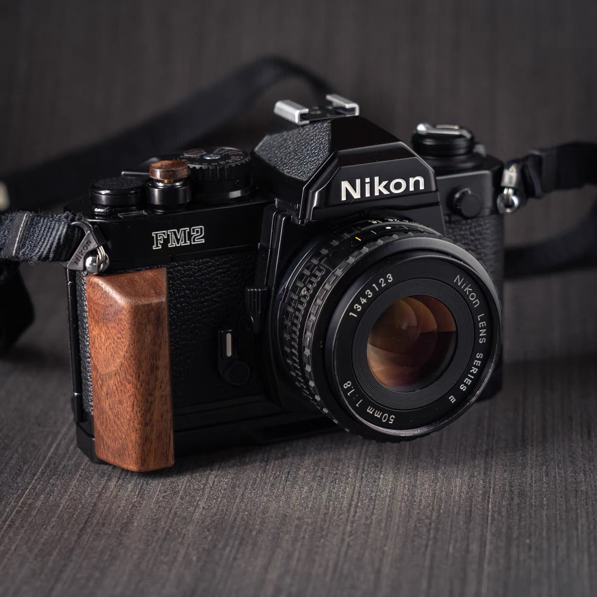 Nikon FM2 Wooden Grip with Arca-Swiss Quick Release System