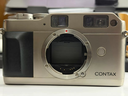 [Pre-owned] Contax G1 — Titanium Body Only