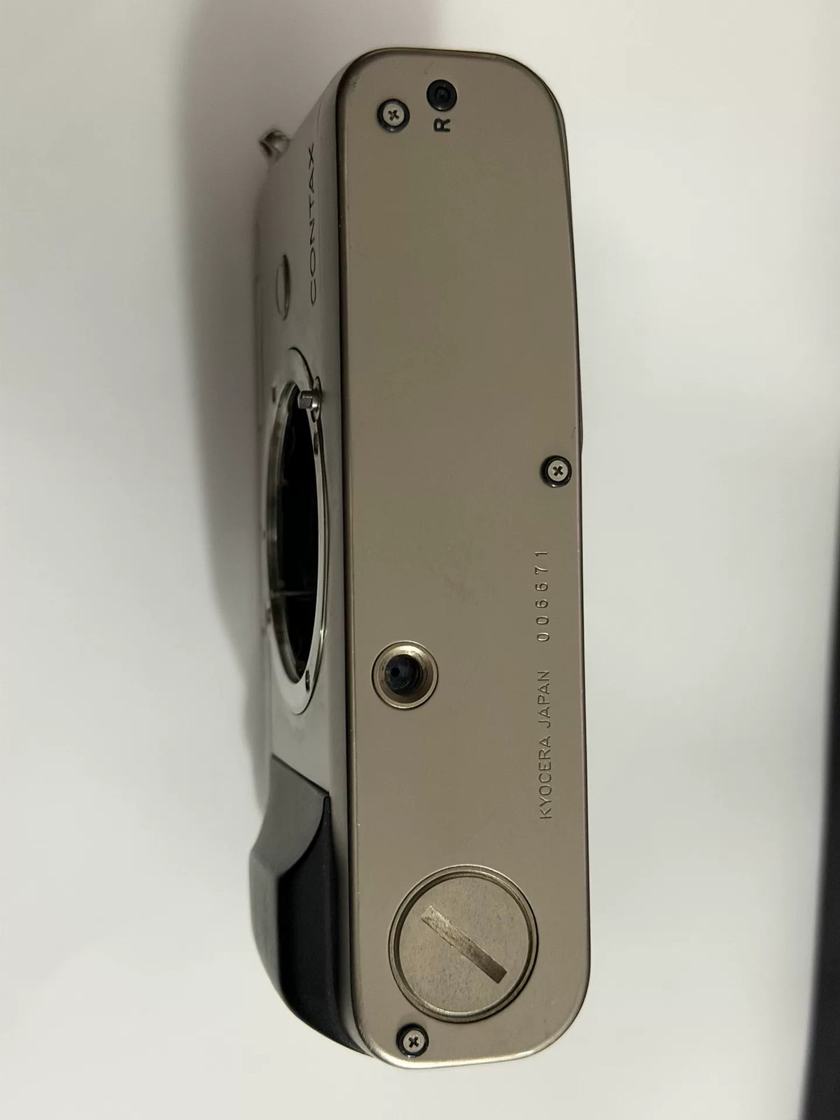 [Pre-owned] Contax G1 — Titanium Body Only