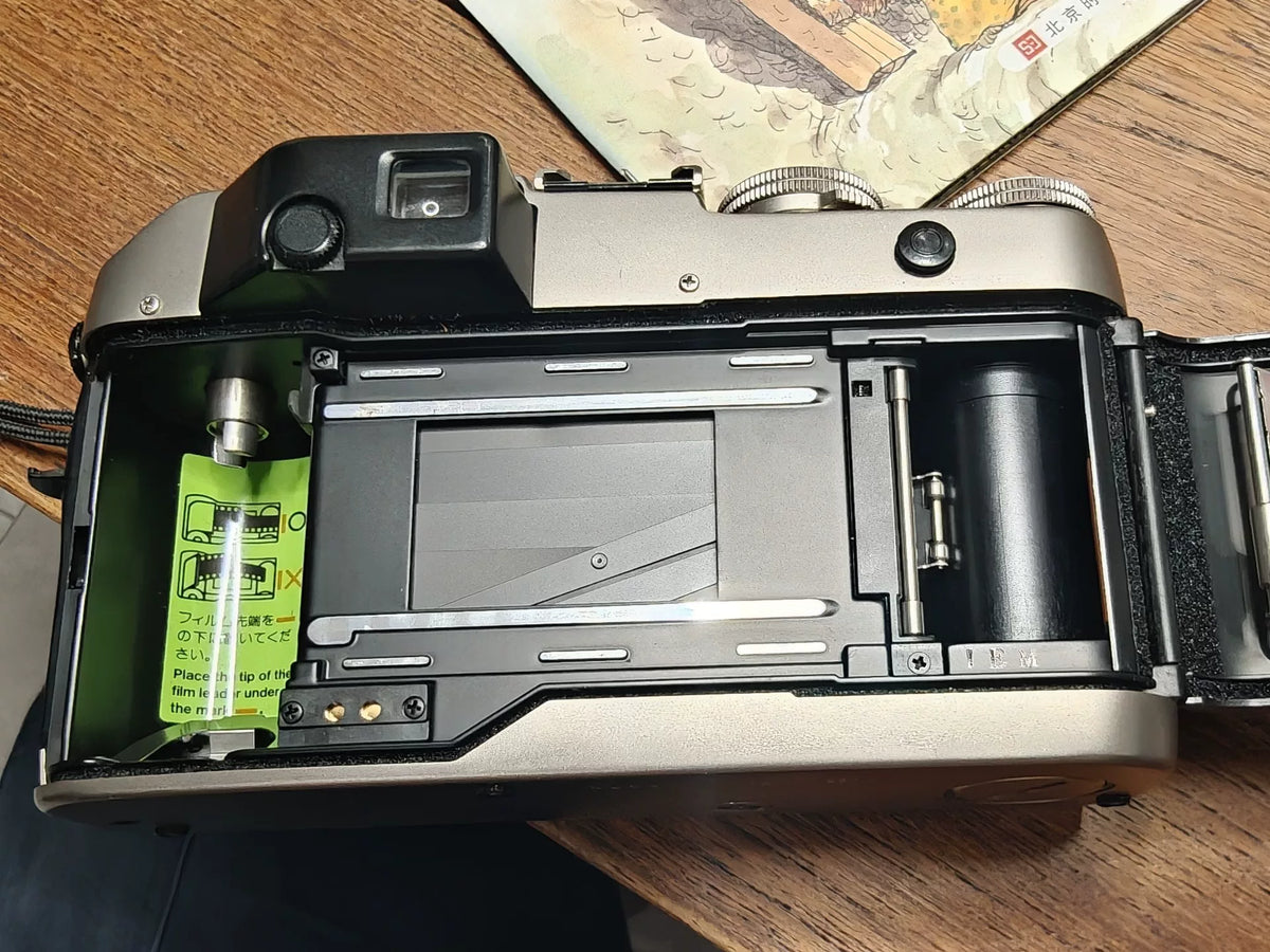 [Pre-owned] Contax G1 Green Label — with Biogon 28mm f/2.8 and Sonnar 90mm f/2.8