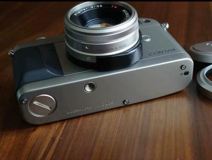 [Pre-owned] Contax G1 Green Label — with Carl Zeiss Planar 35mm f/2 Lens