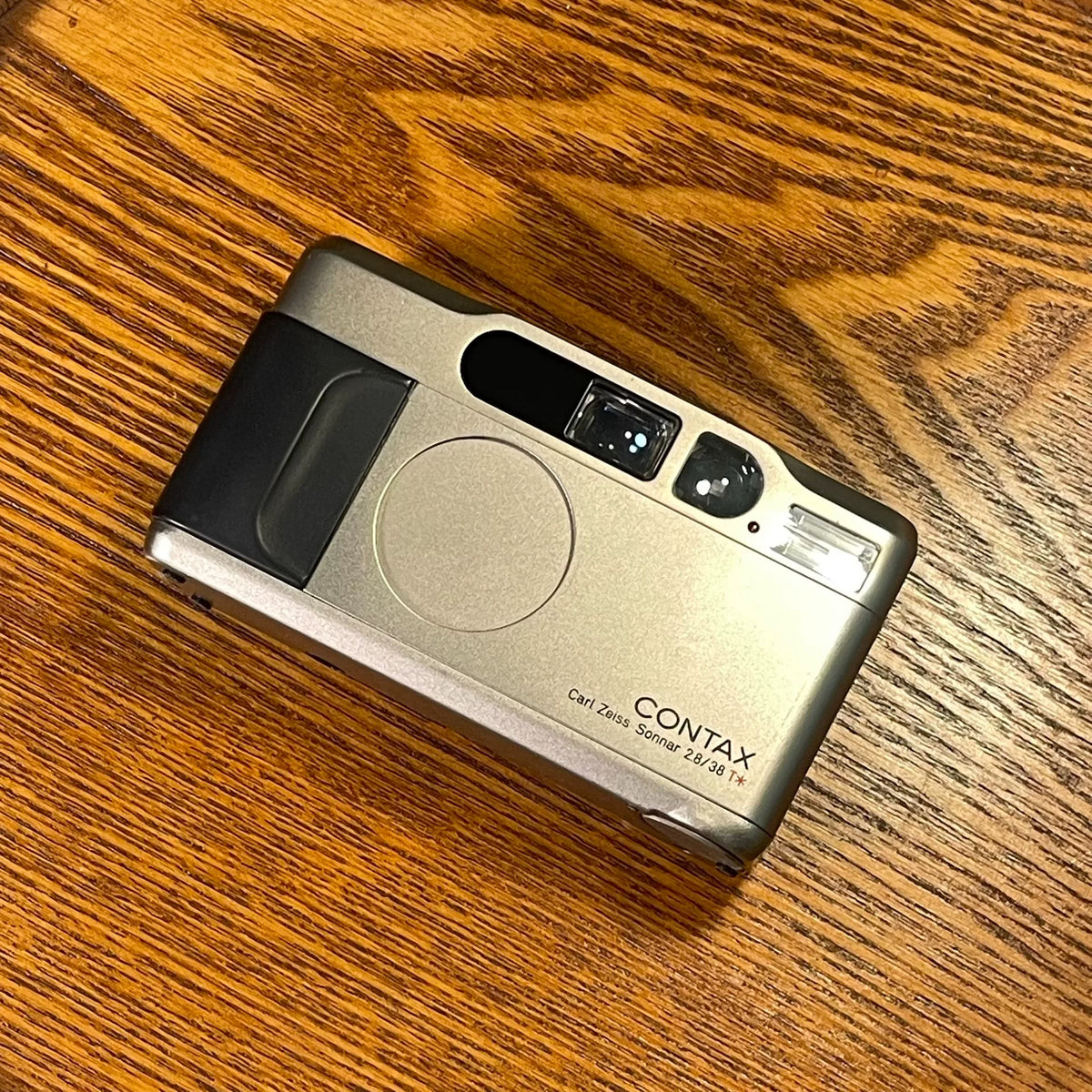 [Pre-owned] Contax T2 — 35mm Compact with Sonnar 38mm f/2.8