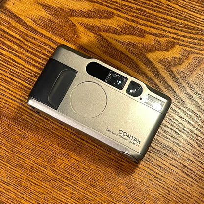[Pre-owned] Contax T2 — 35mm Compact with Sonnar 38mm f/2.8