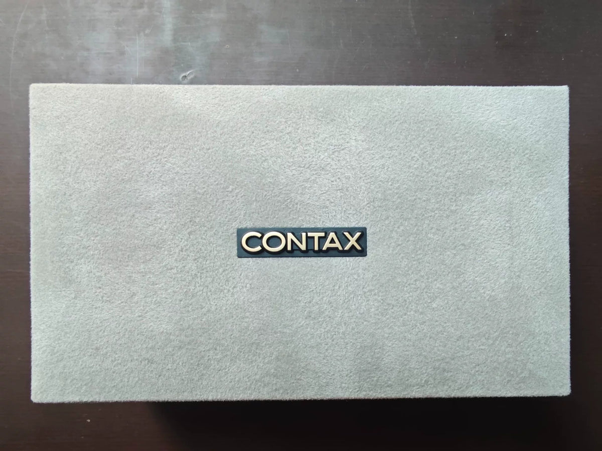 [Pre-owned] Contax T2 — Titanium, with Box, Case and Strap