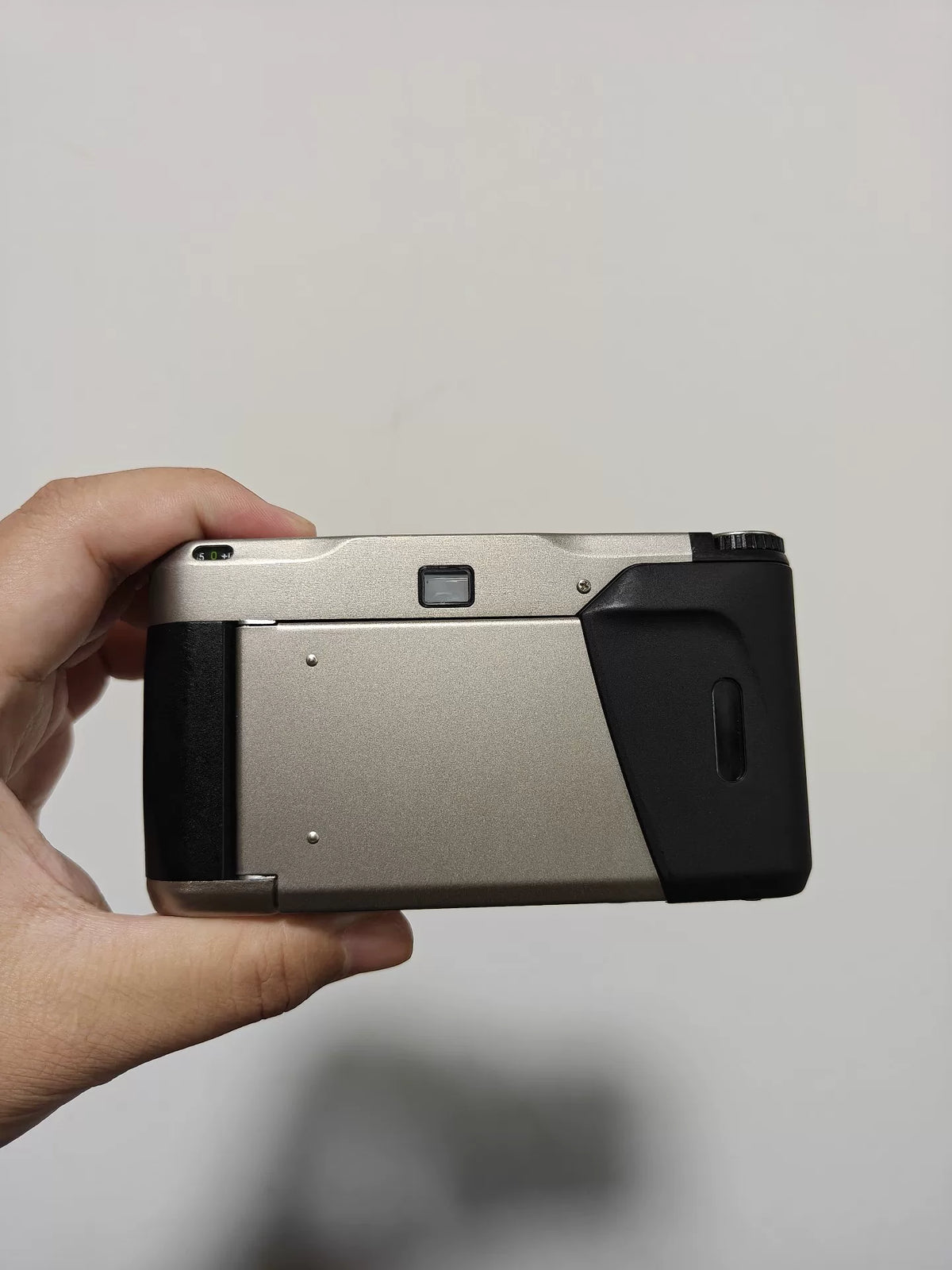 [Pre-owned] Contax T2 — Titanium, Late Production, Body Only