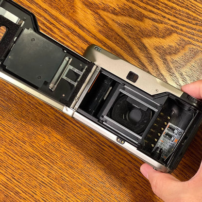 [Pre-owned] Contax T2 — Titanium, with Battery