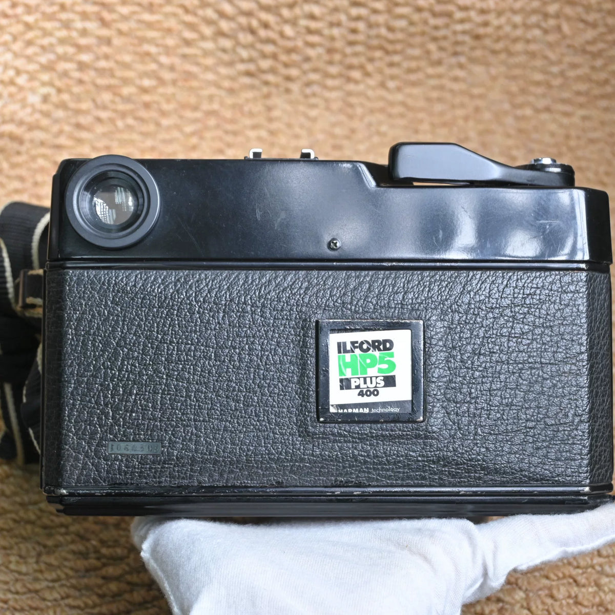 [Pre-owned] Fujifilm GSW690 (First Generation) — 6x9 with Fixed 65mm Lens