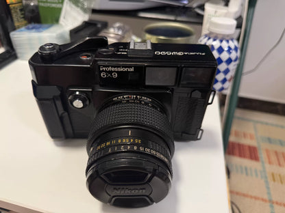 [Pre-owned] Fujifilm GW690 — 6x9 Rangefinder with Fixed 90mm f/3.5 Lens