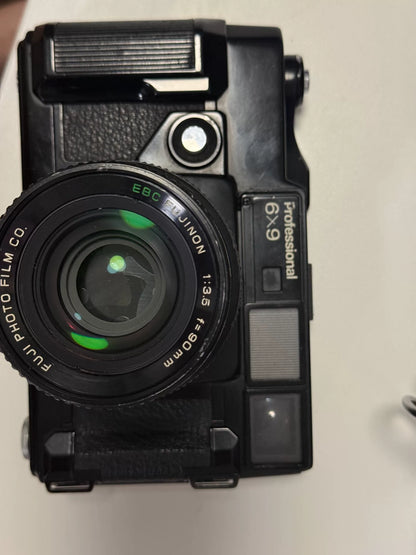 [Pre-owned] Fujifilm GW690 — 6x9 Rangefinder with Fixed 90mm f/3.5 Lens