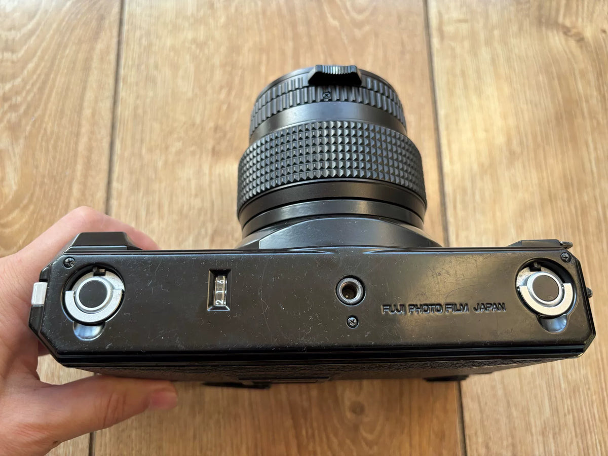[Pre-owned] Fujifilm GW690 (First Generation) — 6x9 Rangefinder, 90mm f/3.5