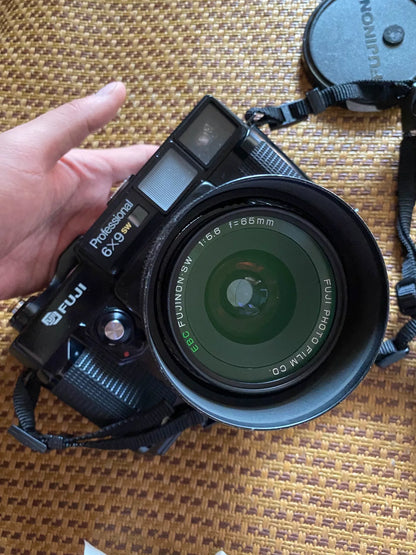 [Pre-owned] Fujifilm GSW690 II — 6x9 with EBC Fujinon SW 65mm f/5.6