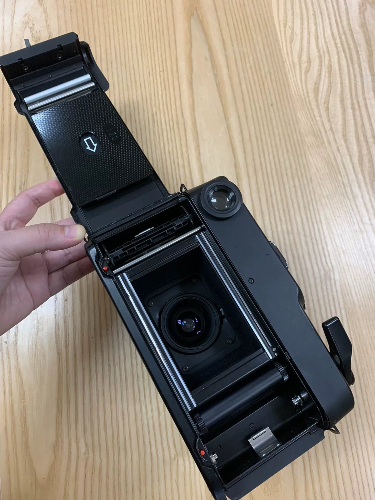 [Pre-owned] Fujifilm GSW690 III — 6x9 with EBC Fujinon SW 65mm f/5.6