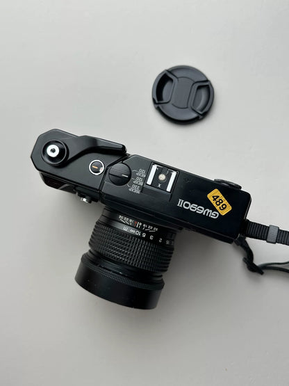 [Pre-owned] Fujifilm GW690 II — 6x9 with EBC Fujinon 90mm f/3.5