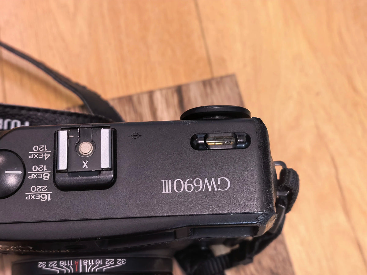 [Pre-owned] Fujifilm GW690III — 6x9 with EBC Fujinon 90mm f/3.5