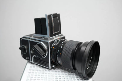[Pre-owned] Hasselblad 203FE — with Distagon 50mm f/2.8 and A12 Back
