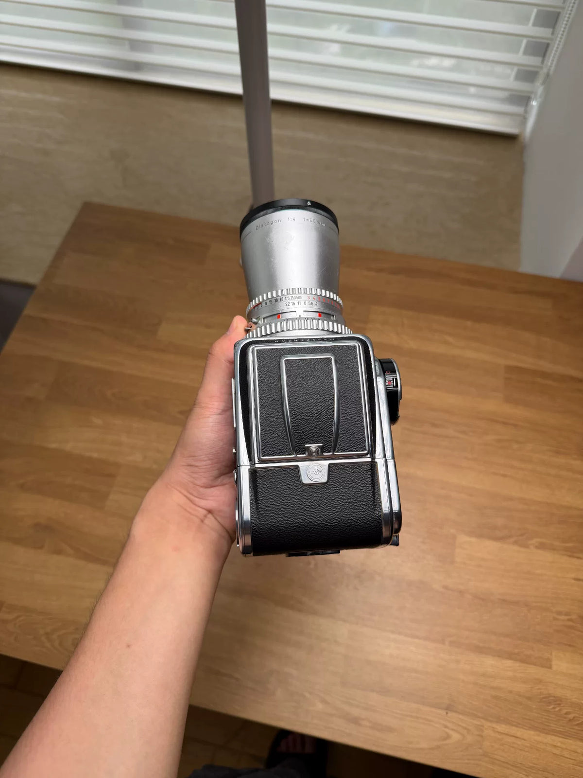 [Pre-owned] Hasselblad 500C — with Distagon C 50mm f/4 Lens and A12 Back
