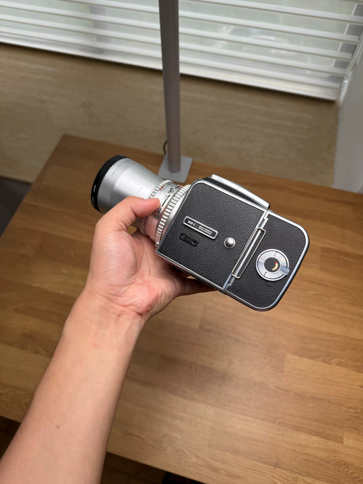 [Pre-owned] Hasselblad 500C — with Distagon C 50mm f/4 Lens and A12 Back