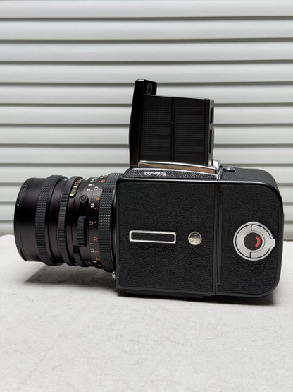 [Pre-owned] Hasselblad 501C Black — with CF 50mm f/4 FLE Distagon Lens