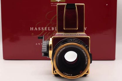 [Pre-owned] Hasselblad 503CW 50th Anniversary Edition — Red Leather, 24K Gold, Set
