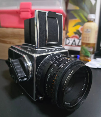 [Pre-owned] Hasselblad 503CW — with CFE 80mm f/2.8, A12 Back and Waist-Level Finder