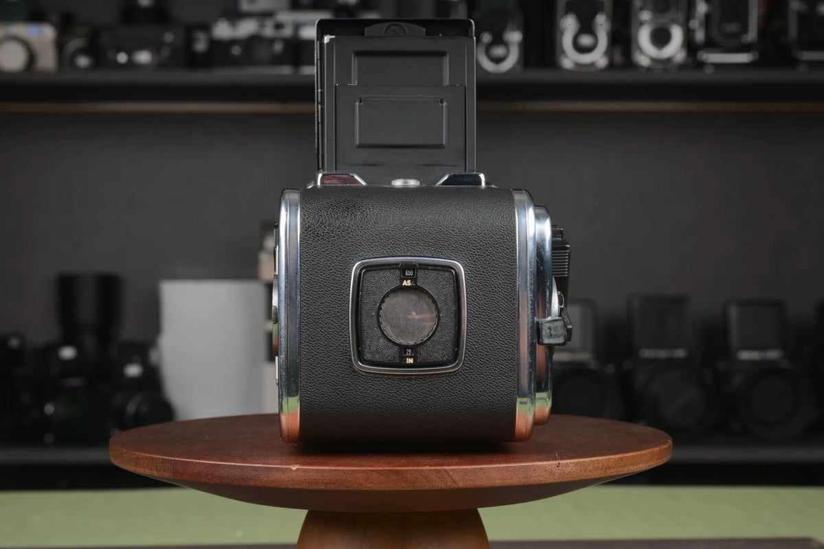 [Pre-owned] Hasselblad 503CX — with CF 80mm f/2.8 T* Lens and A12 Back