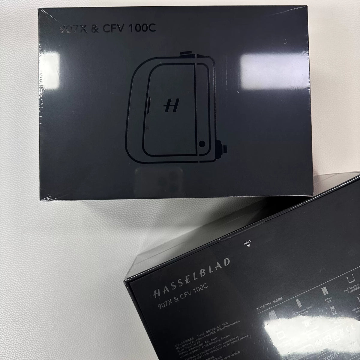 [Unused] Hasselblad 907X & CFV 100C — Factory Sealed