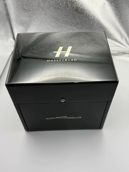 [Unused] Hasselblad Lunar Carbon Fiber Limited Edition — with 18-55mm Lens, Boxed