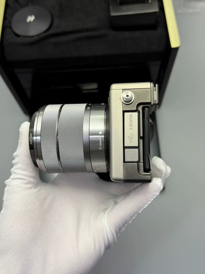 [Unused] Hasselblad Lunar Carbon Fiber Limited Edition — with 18-55mm Lens, Boxed