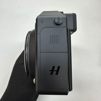 [Unused] Hasselblad X2D 100C — Body Only