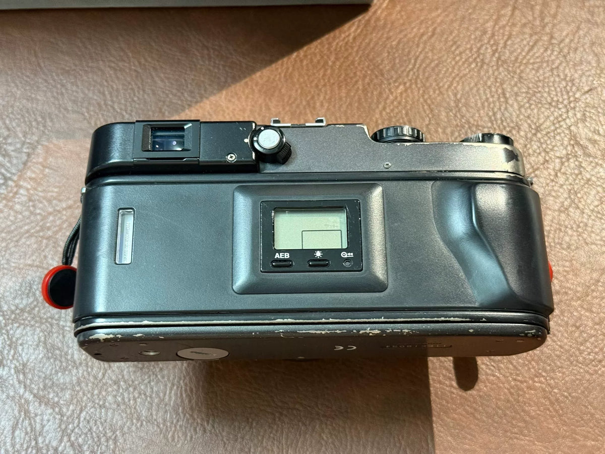 [Pre-owned] Hasselblad XPan (First Generation) with 45mm f/4 — Boxed with Manual