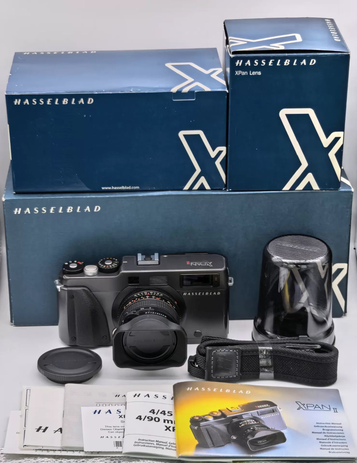 [Pre-owned] Hasselblad XPan II — with 45mm f/4 Lens, Boxed