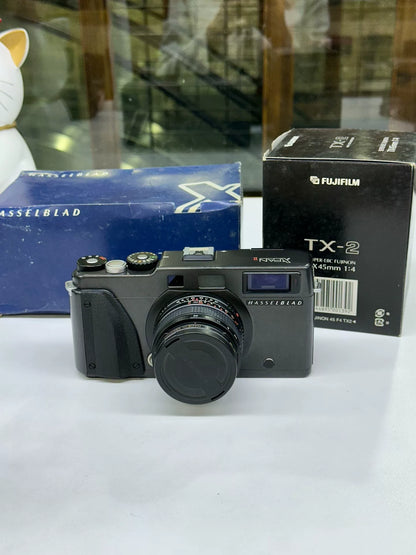 [Pre-owned] Hasselblad XPan II — with 45mm f/4 Lens, Boxed
