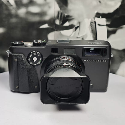 [Pre-owned] Hasselblad XPan — with 45mm f/4 Lens, Hood and Box