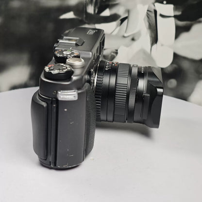 [Pre-owned] Hasselblad XPan — with 45mm f/4 Lens, Hood and Box