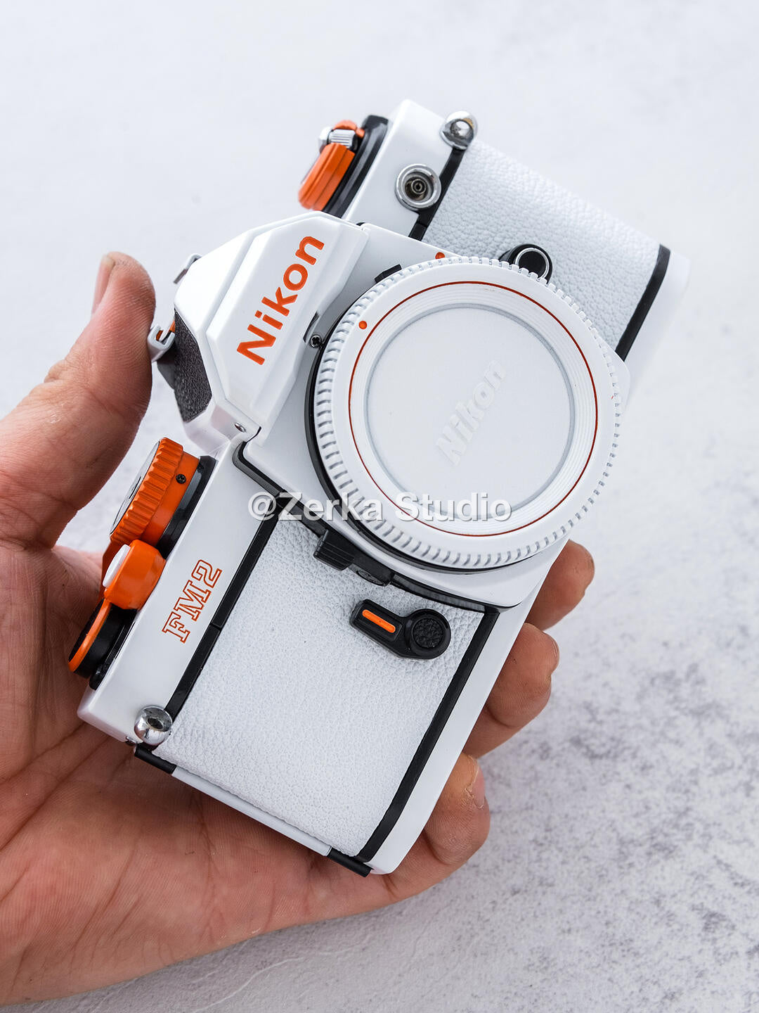 [Made to Order] Nikon FM2 w/ 50mm Lens 【Creamsicle】#136