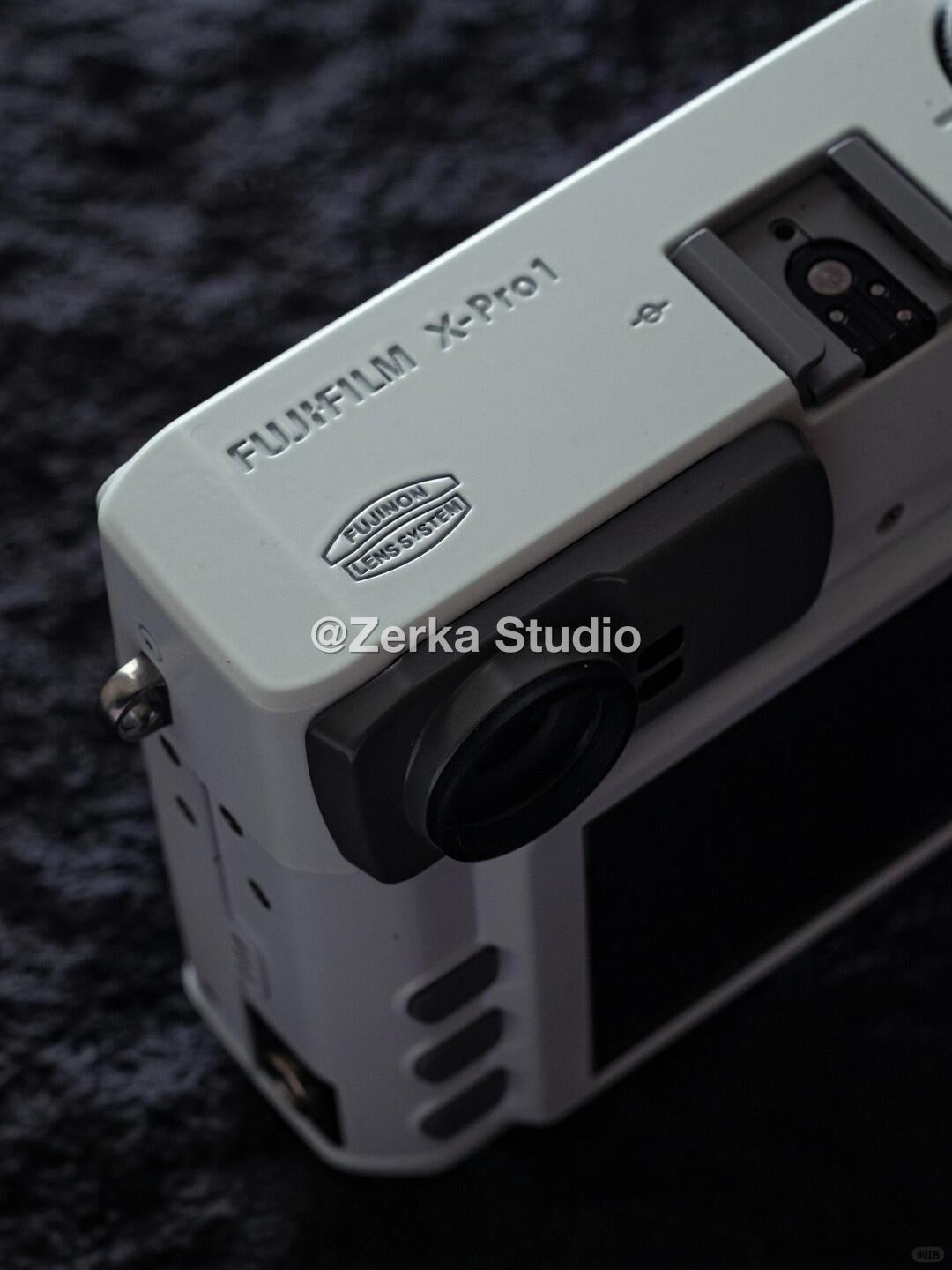 [Made to Order] Fujifilm X-Pro1 【Limestone】#173