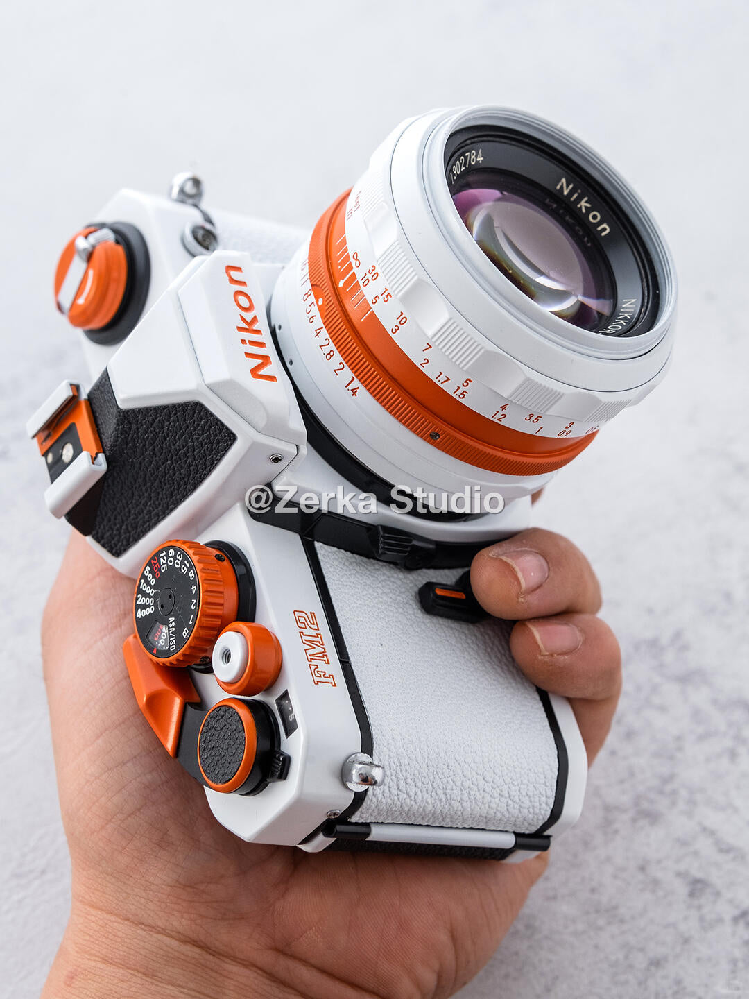 [Made to Order] Nikon FM2 w/ 50mm Lens 【Creamsicle】#136