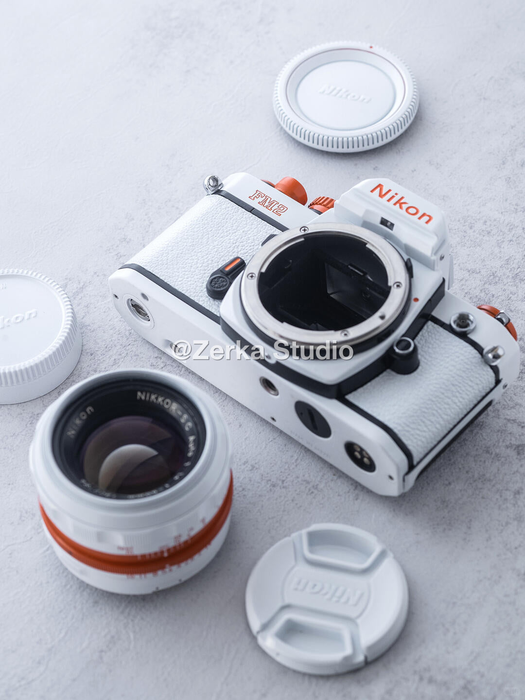 [Made to Order] Nikon FM2 w/ 50mm Lens 【Creamsicle】#136