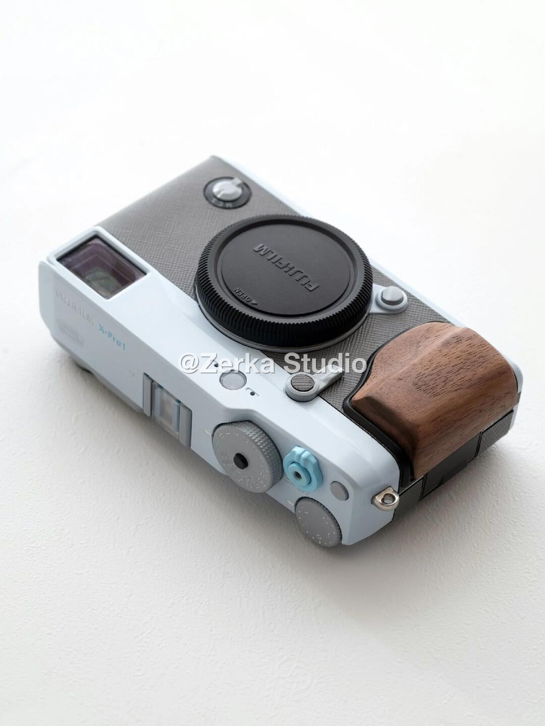 [Made to Order] Fujifilm X-Pro1 【Lunar White】#203