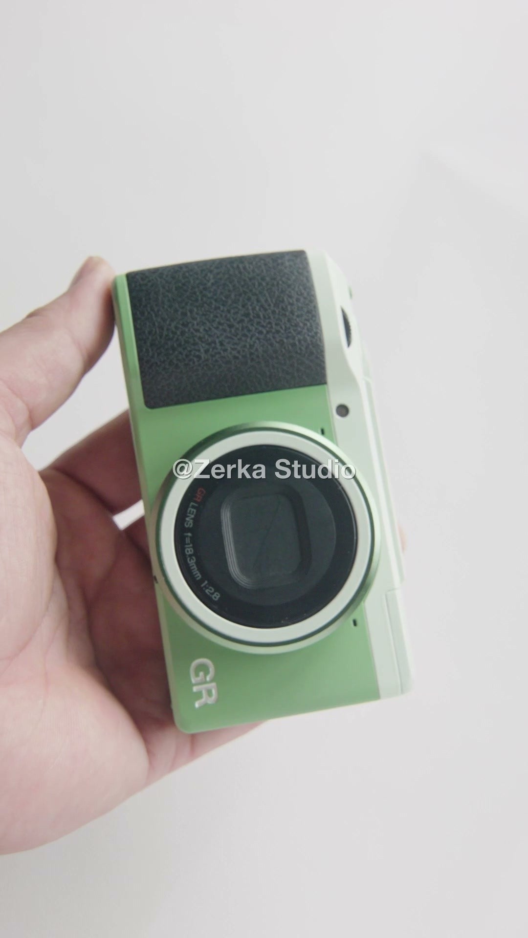 [Made to Order] Ricoh GR II 【Apple】#152