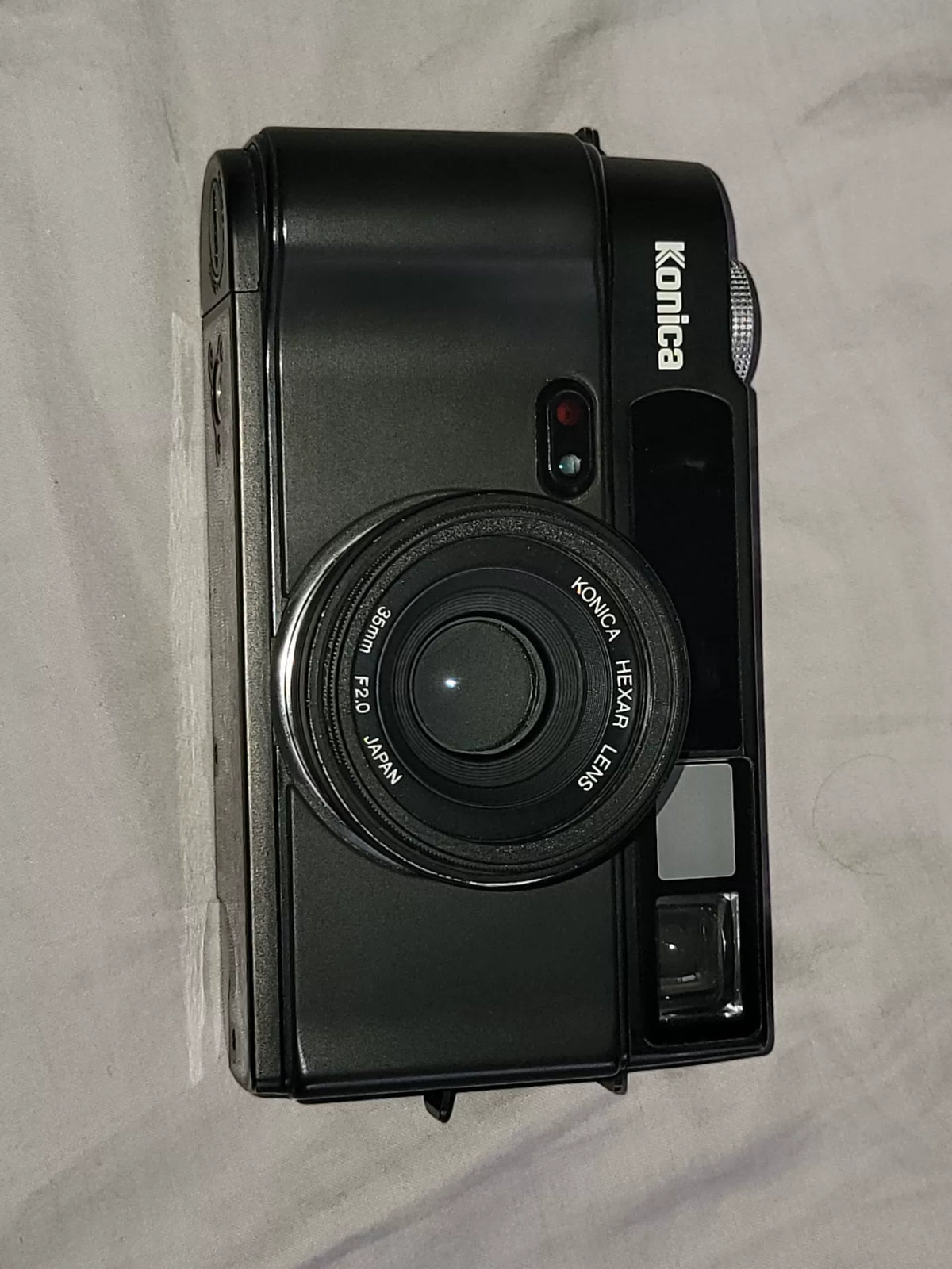 [Pre-owned] Konica Hexar AF — 35mm f/2, Filters and Two Batteries Included