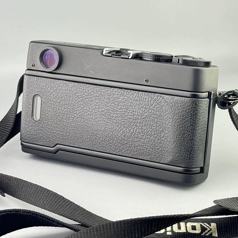 [Pre-owned] Konica Hexar RF — with M-Hexanon 28mm f/2.8 Lens