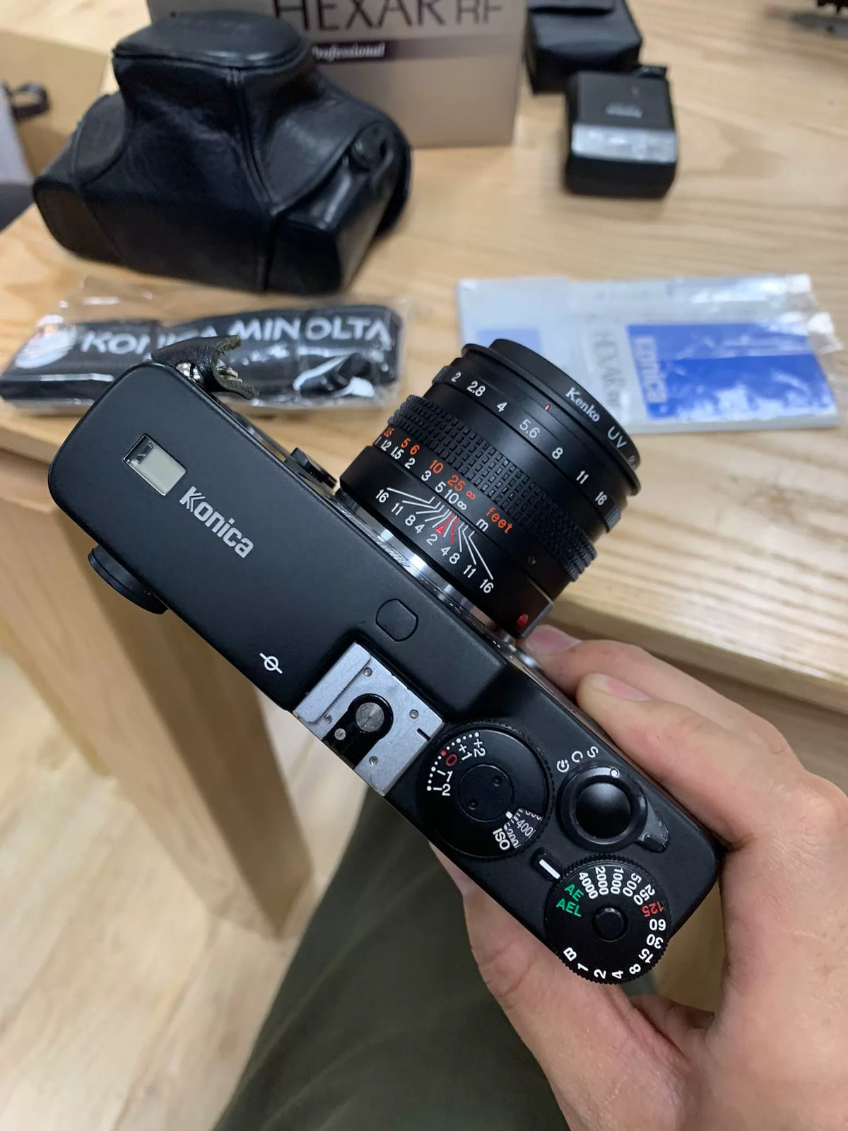 [Pre-owned] Konica Hexar RF — with M-Hexanon 50mm f/2 Lens, Flash, Case and Box