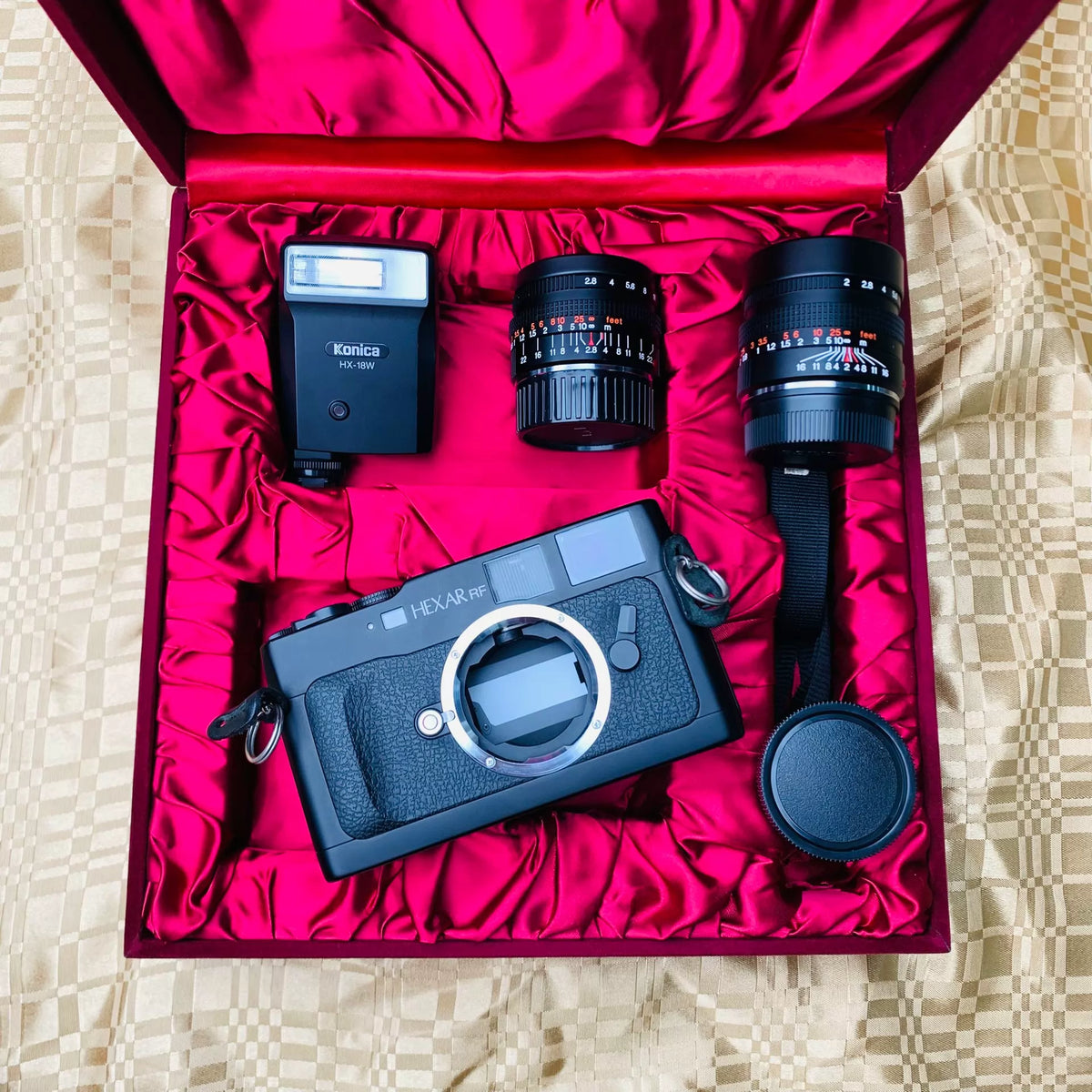 [Pre-owned] Konica Hexar RF Black — with 50mm f/2, 28mm f/2.8 Lenses and HX-18W Flash
