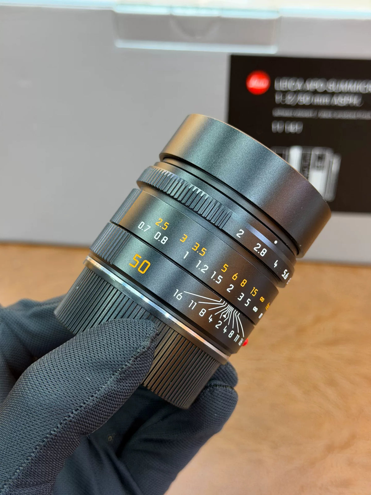 [Pre-owned] Leica APO-Summicron-M 50mm f/2 ASPH — Black (11141)