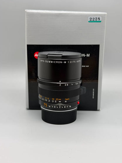 [Pre-owned] Leica APO-Summicron-M 75mm f/2 ASPH (11637) — with Box